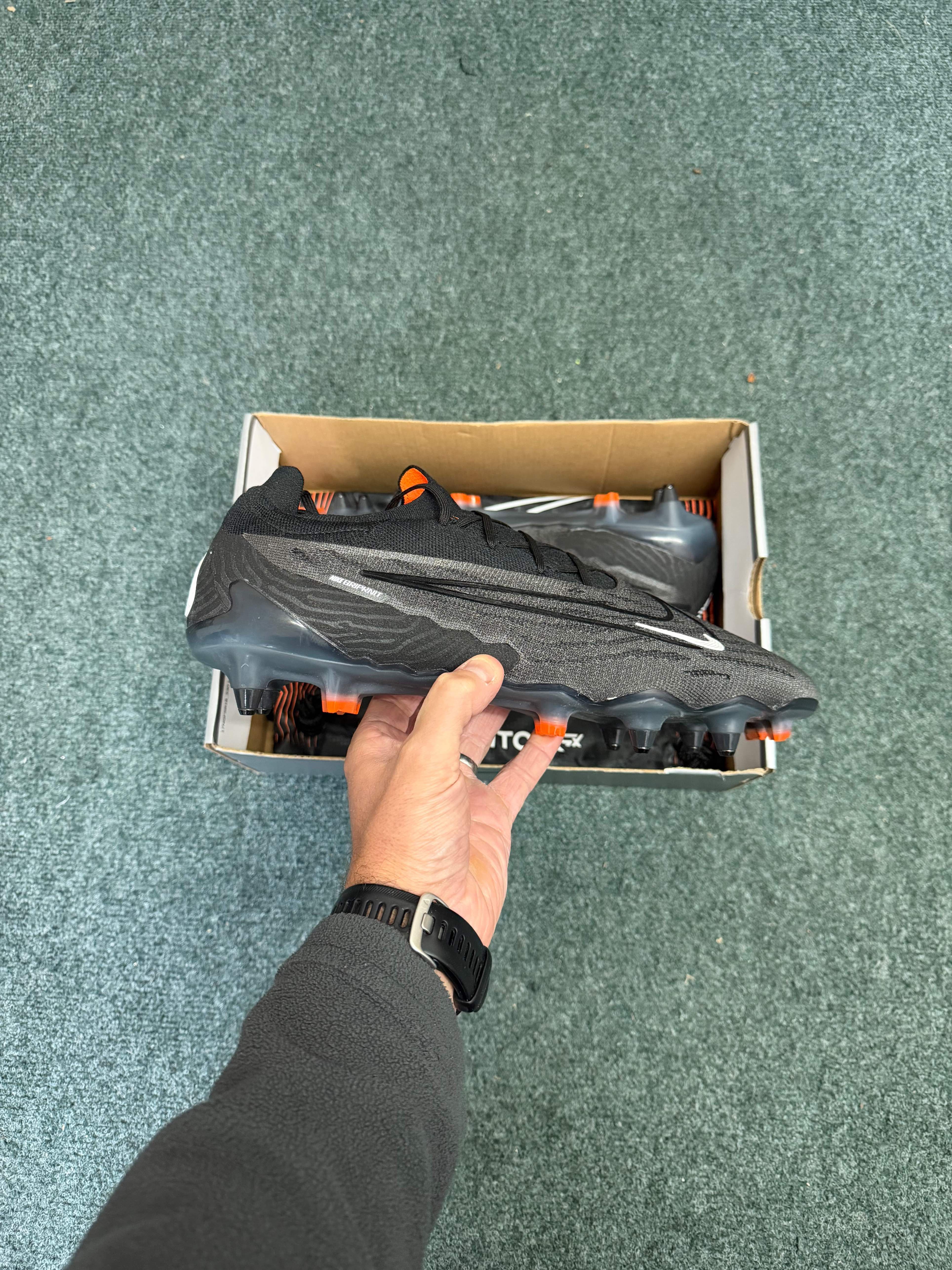 Nike Phantom GX Elite SG-Pro AC