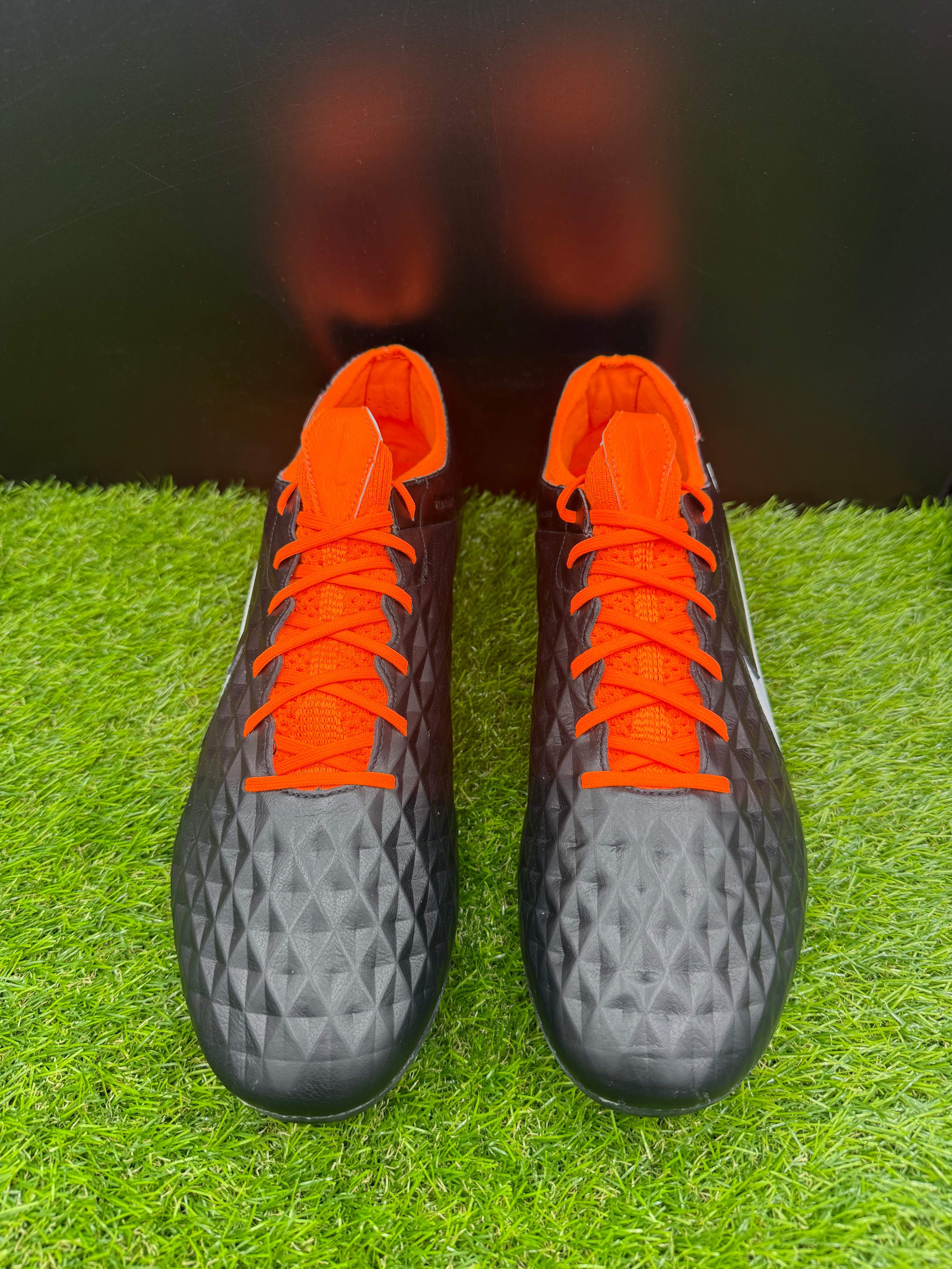 Nike Tiempo Legend 8 Elite DNA FG