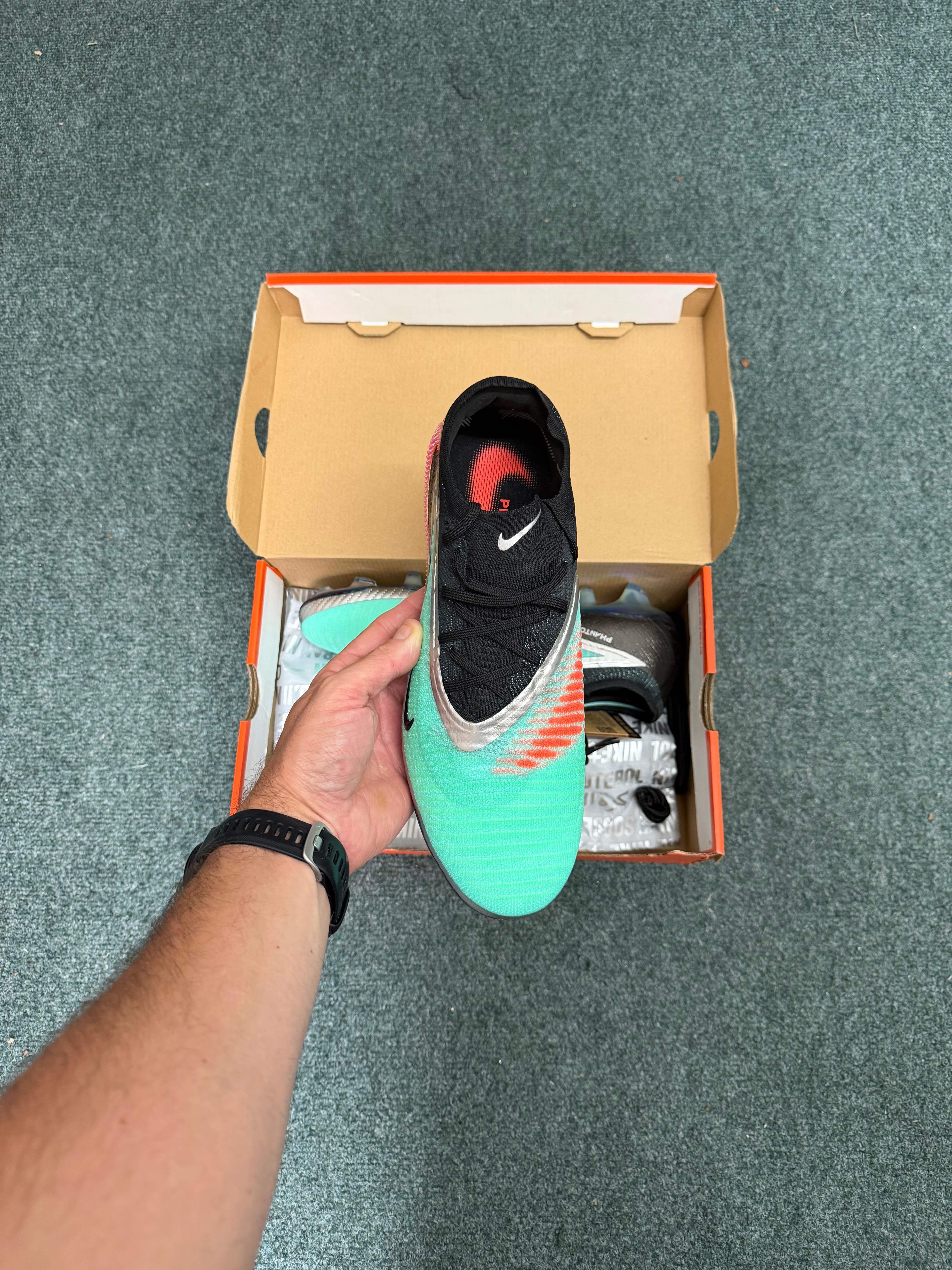 Nike Phantom 6 Low Elite LE FG