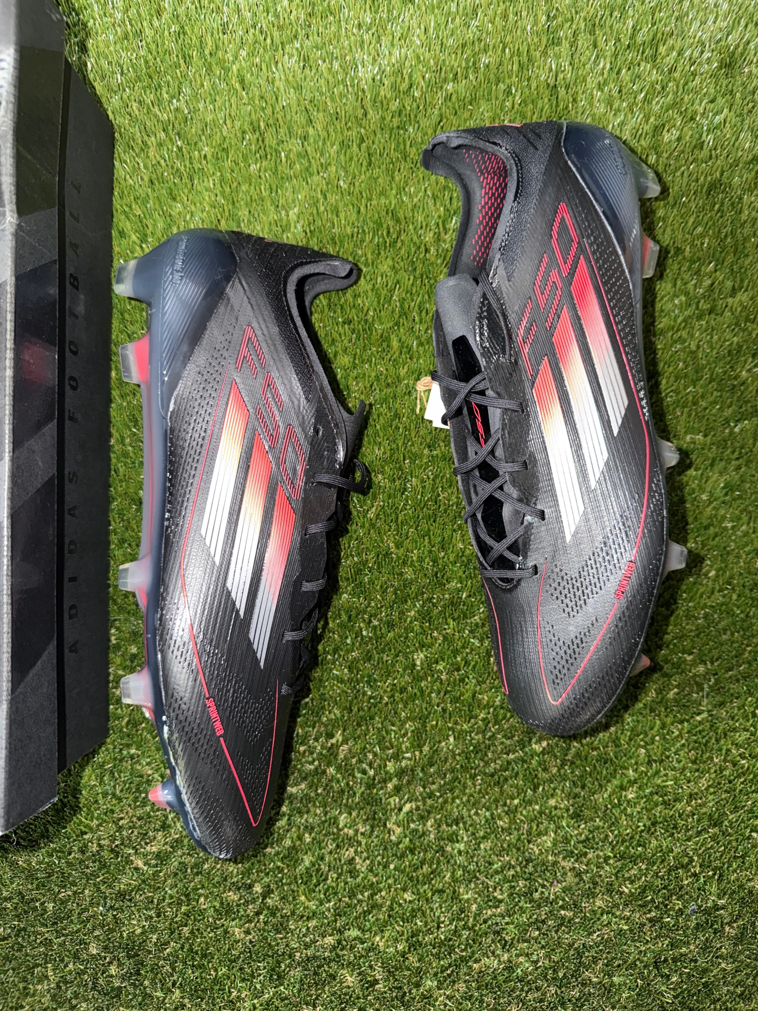 Adidas F50 Elite Laced Firm Ground Black / Red