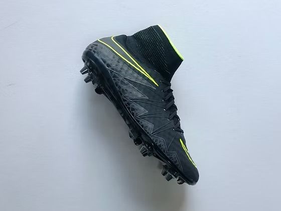 Nike Hypervenom Phantom II SG Pro Pitch Dark Pack