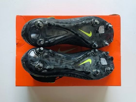 Nike Hypervenom Phantom II SG Pro Pitch Dark Pack
