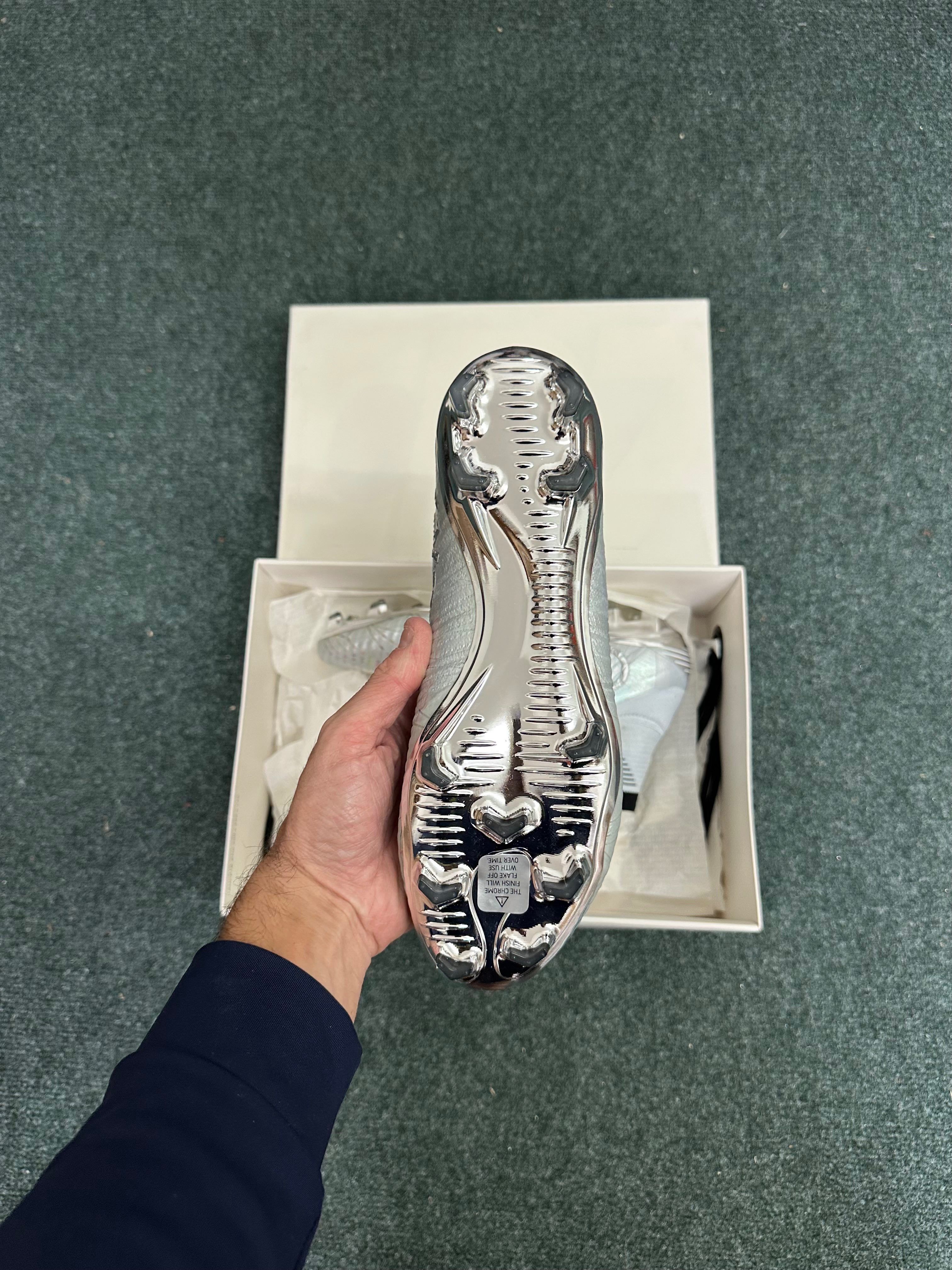 Nike Mercurial Superfly V CR7 SE FG (Melhor)