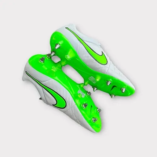 Nike Tiempo Legend V SG