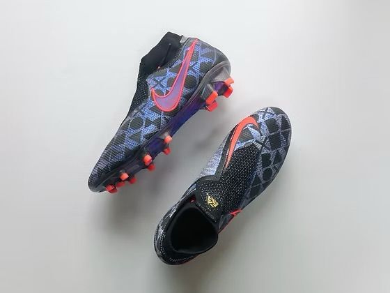 Nike Phantom VSN 2 Elite DF FG EA Sports