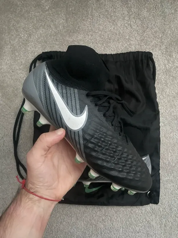 Nike Magista Obra 2 FG