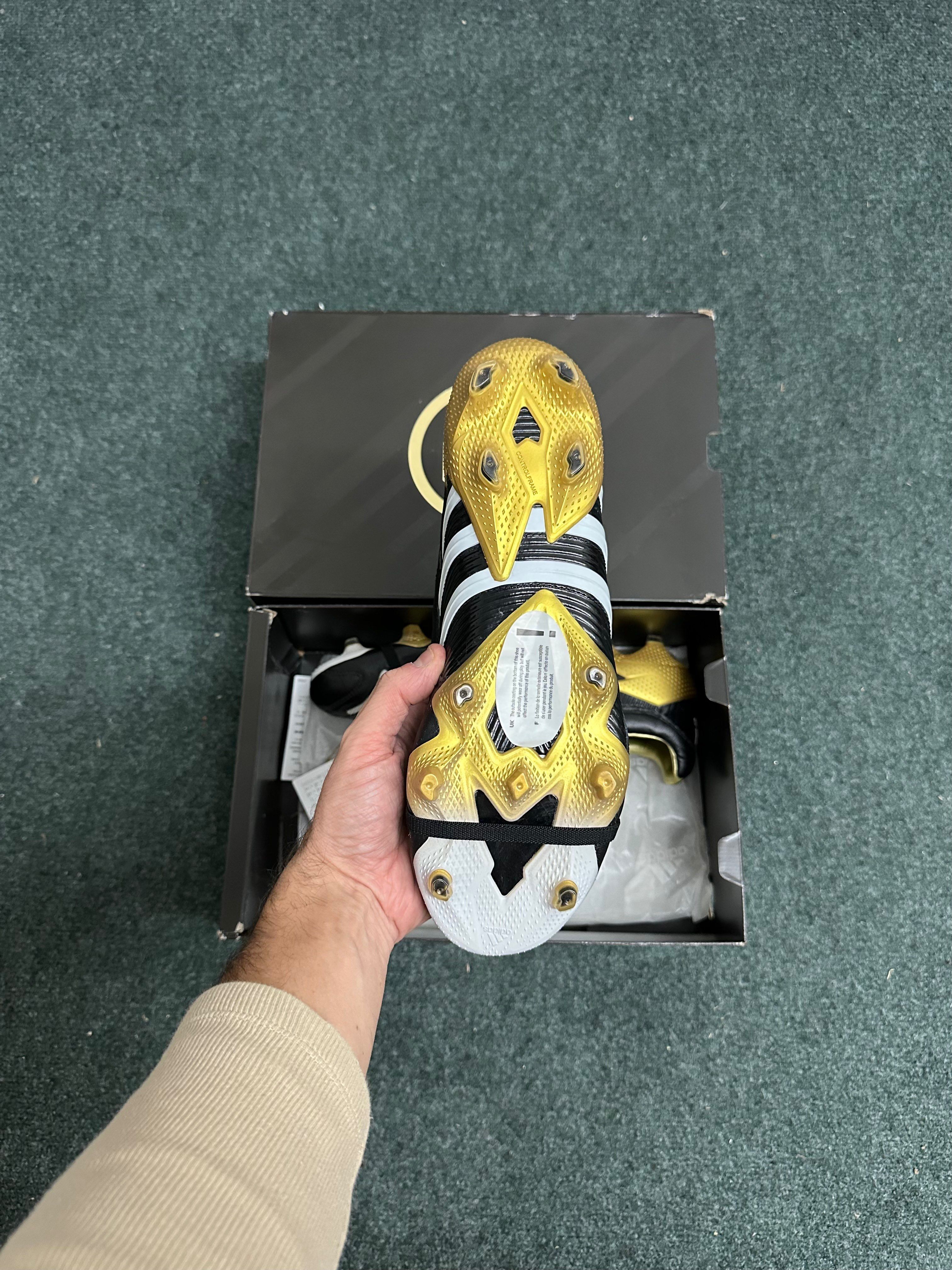 Adidas Predator Pulse FG Legend