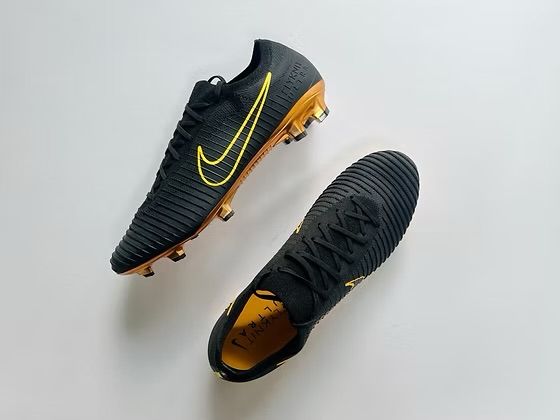 Nike Mercurial Flyknit Ultra FG