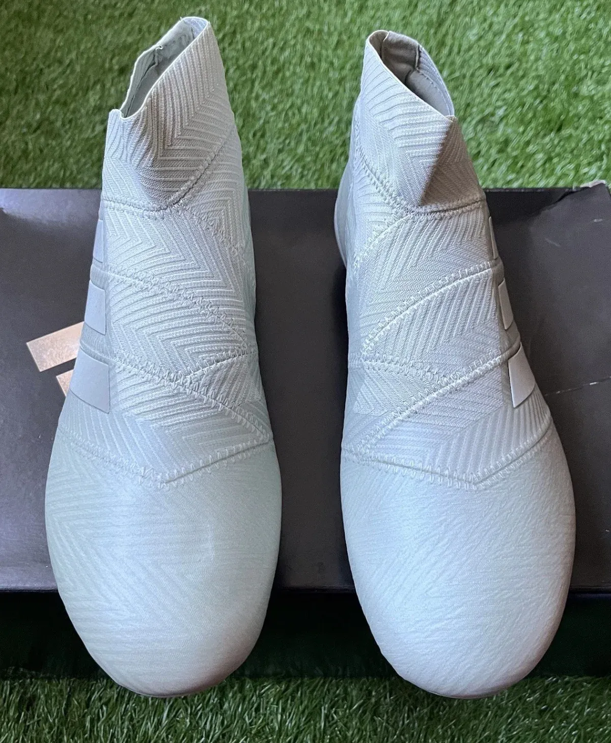 Adidas Nemeziz 18+ SG