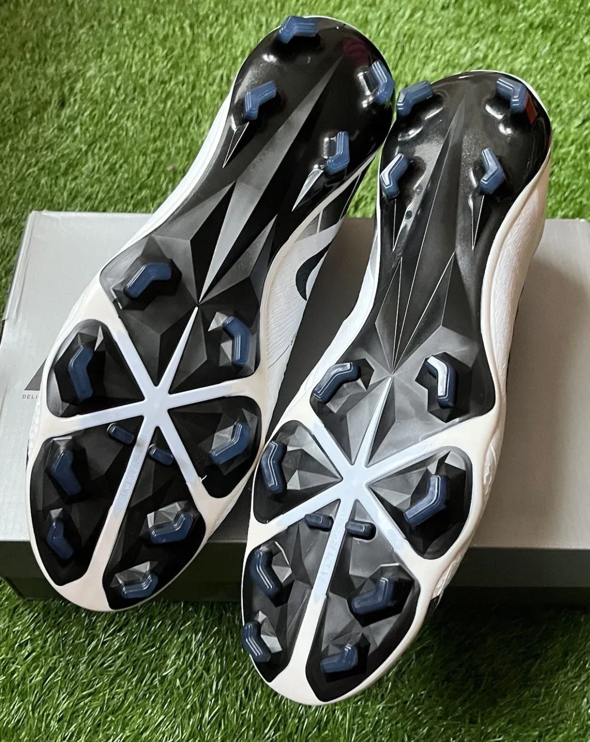 Nike Phantom Venom Elite ‘DNA’ FG