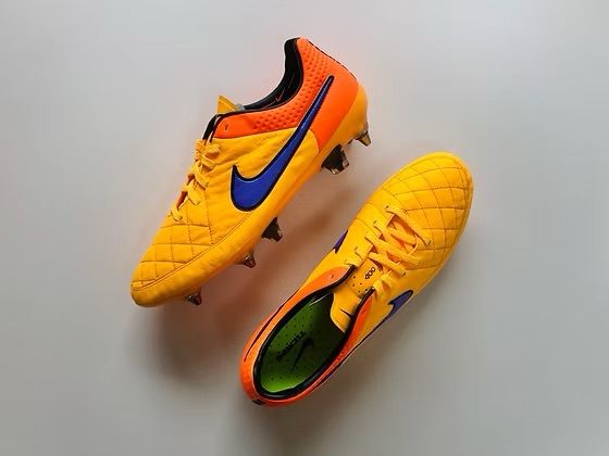 Nike Tiempo Legend V SG Pro