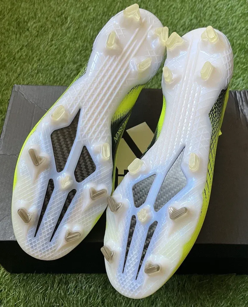 Brand new in box. FG soleplate.