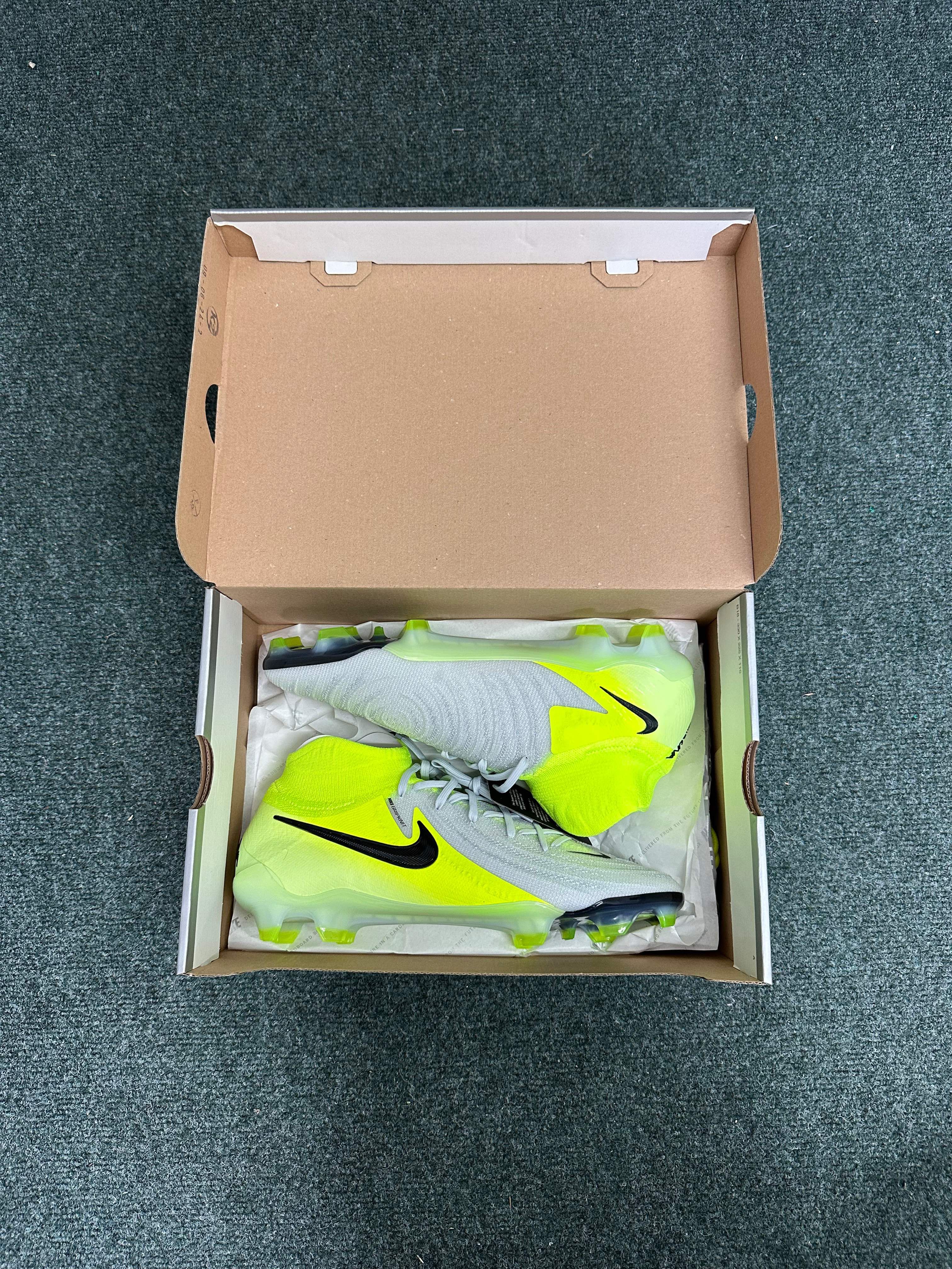 Nike Phantom Luna II Elite FG