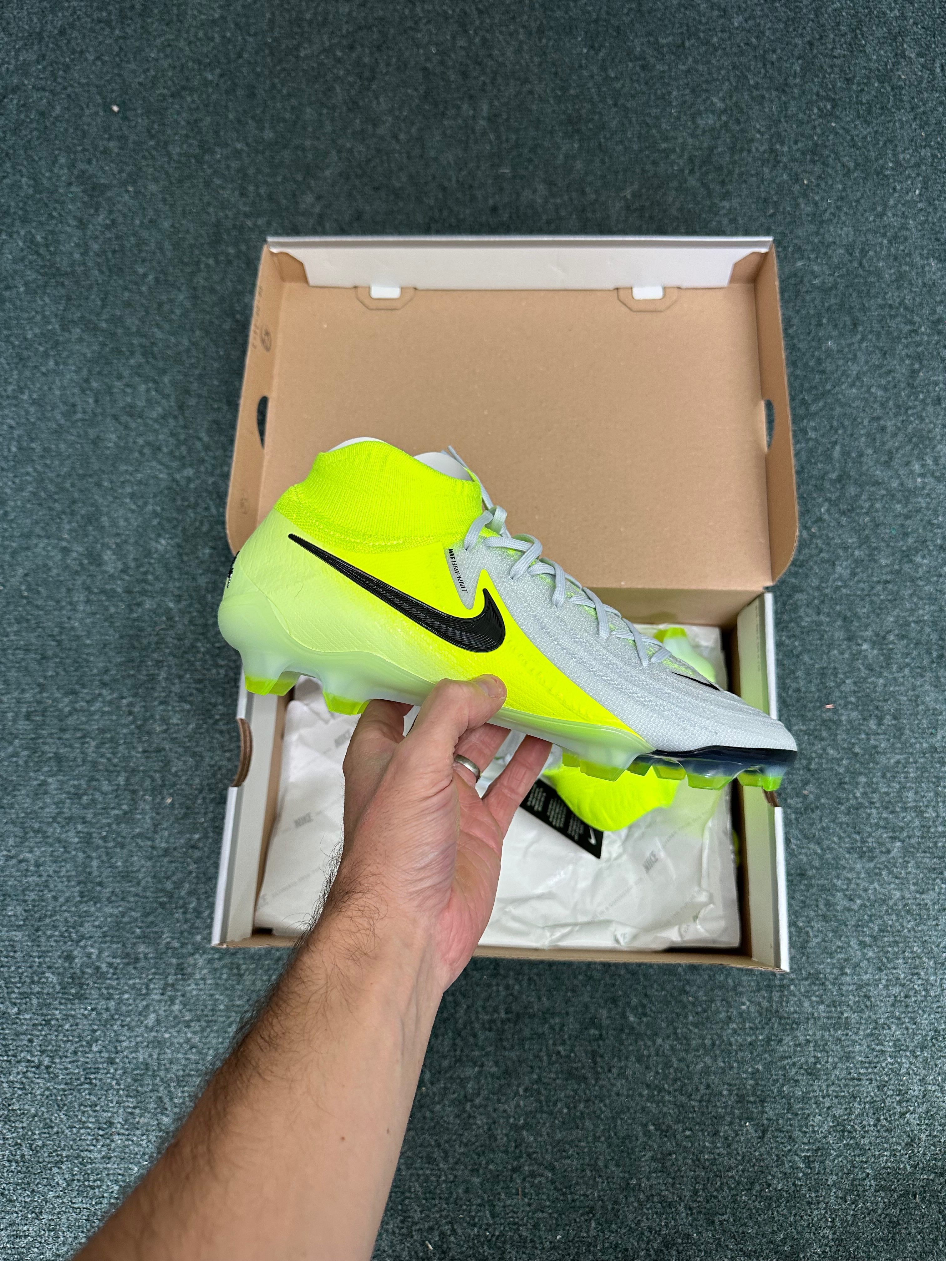 Nike Phantom Luna II Elite FG