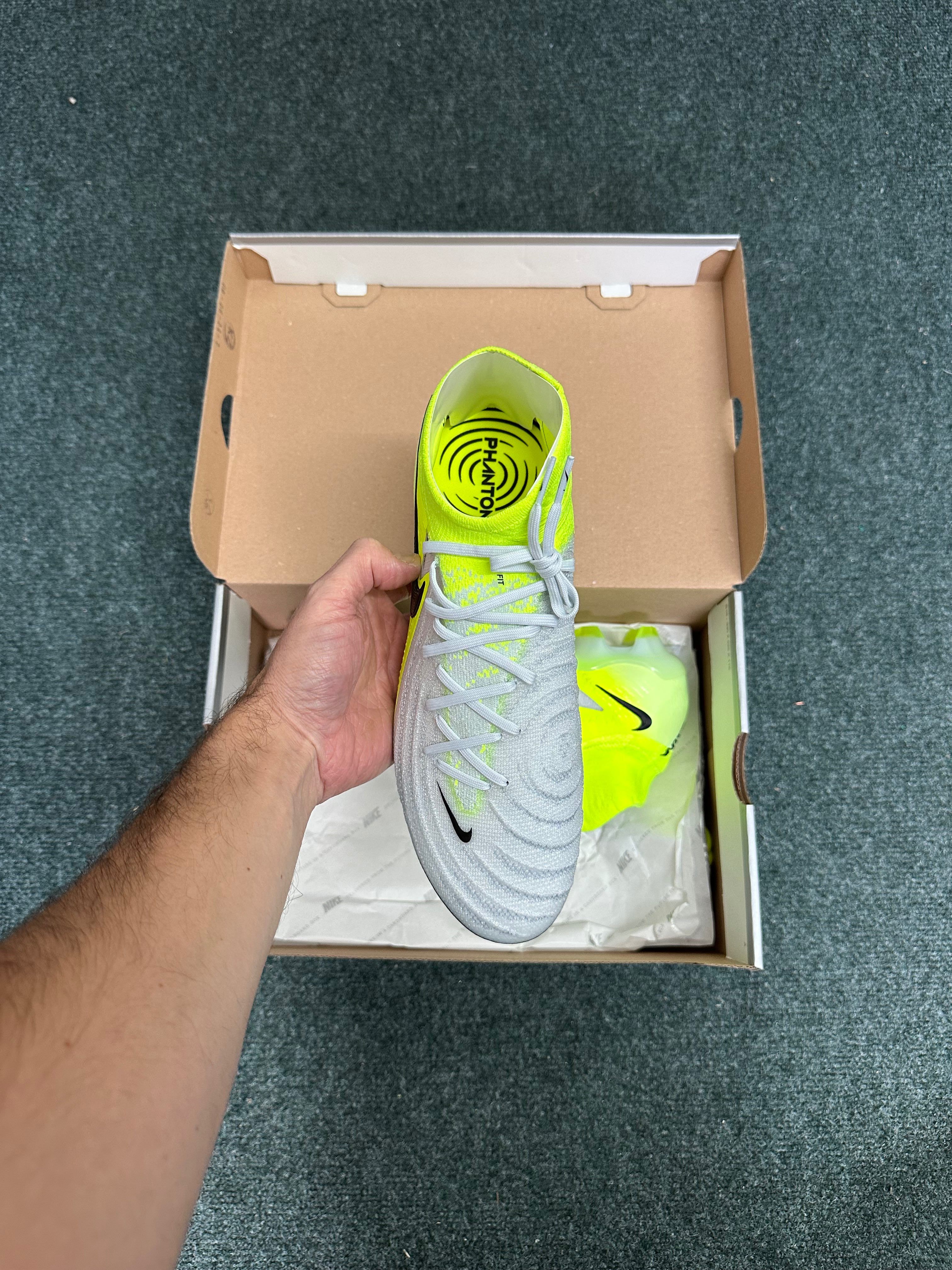 Nike Phantom Luna II Elite FG