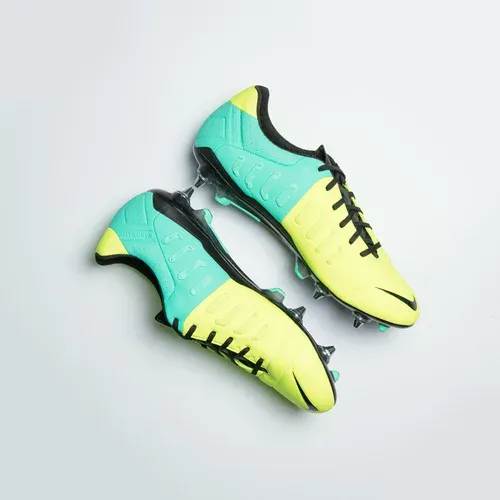 Nike CTR360 Maestri III SG