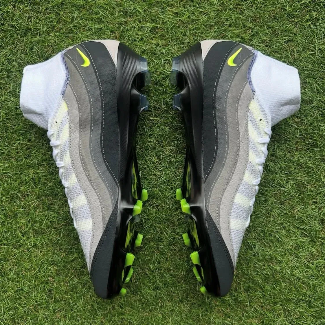 Nike Air Zoom Mercurial Superfly 10 x Air Max 95 Elite FG