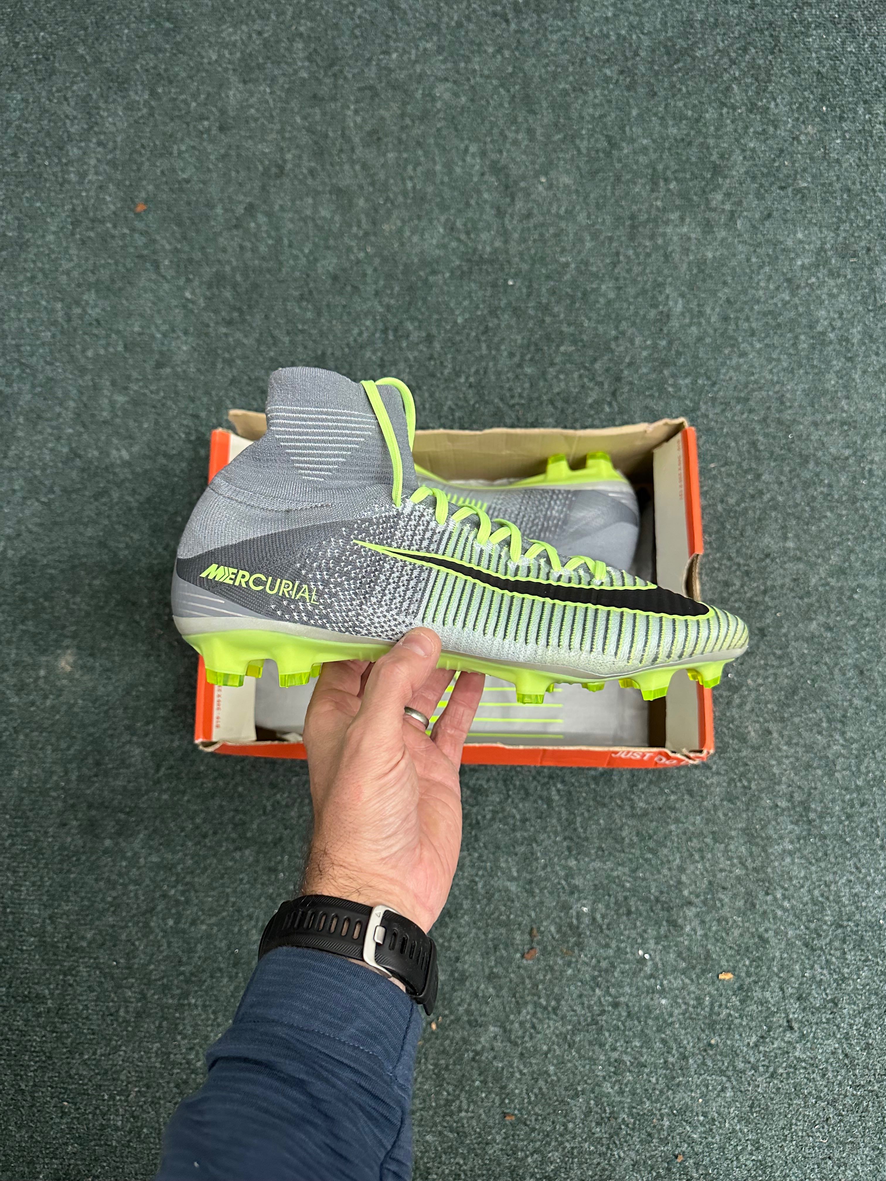 Nike Mercurial Superfly V DF FG 