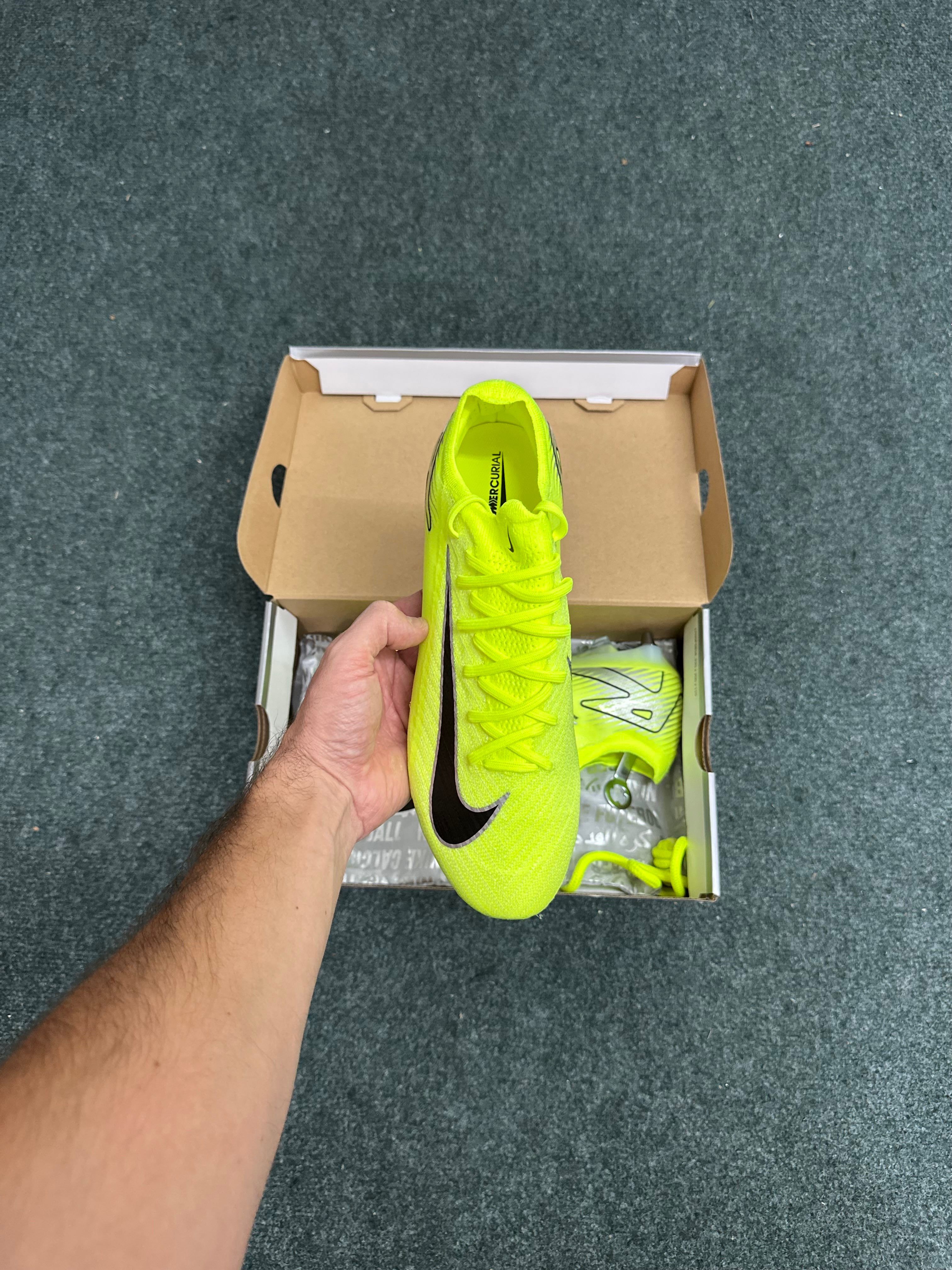 Nike Zoom Vapor 16 Elite SG Pro Player Edition