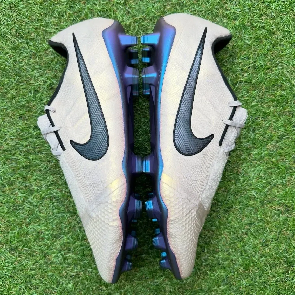 Nike Phantom Venom Elite FG