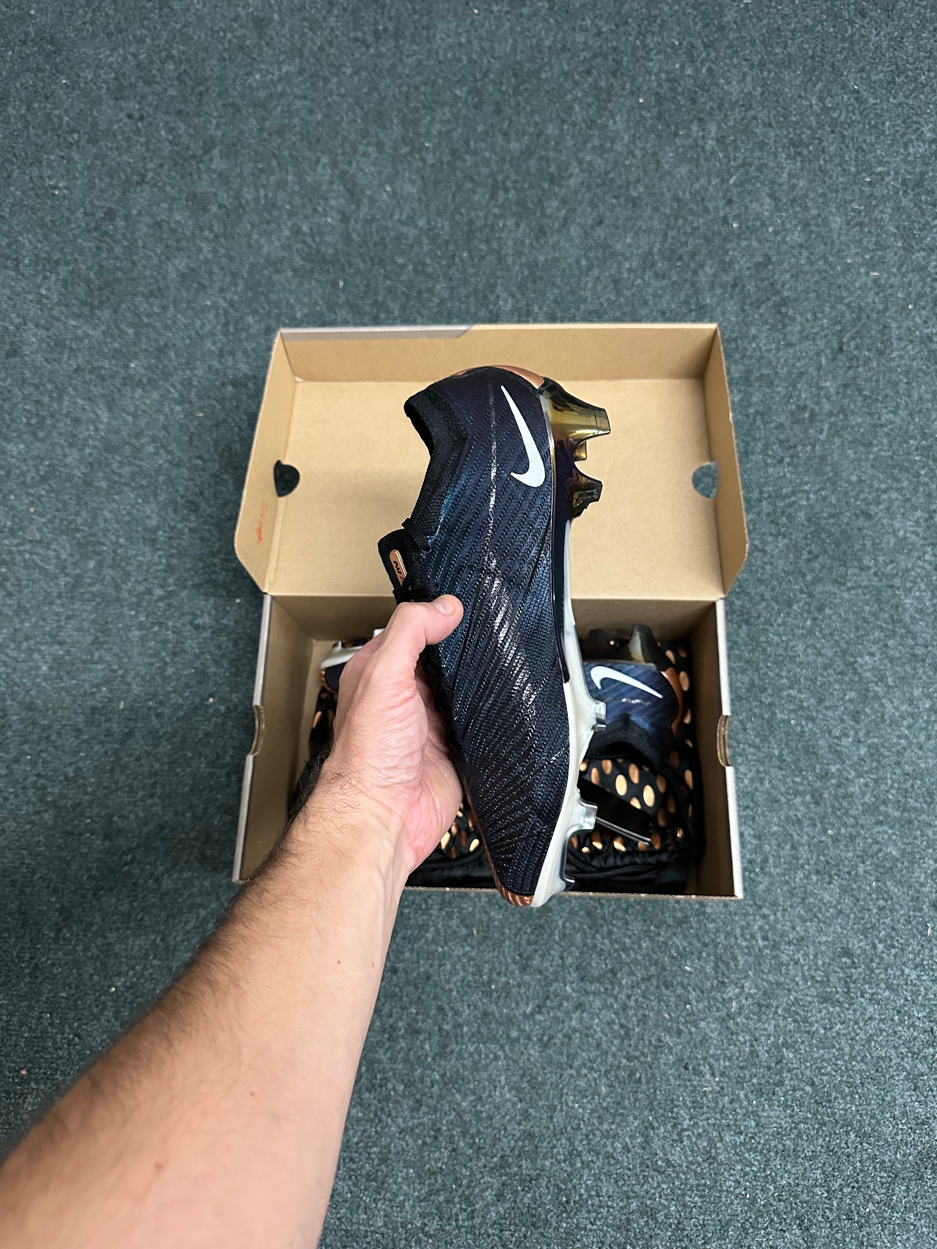 Nike Air Zoom Mercurial Vapor XV Elite SE FG