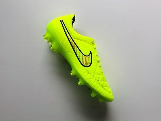 Nike Tiempo Legend V FG