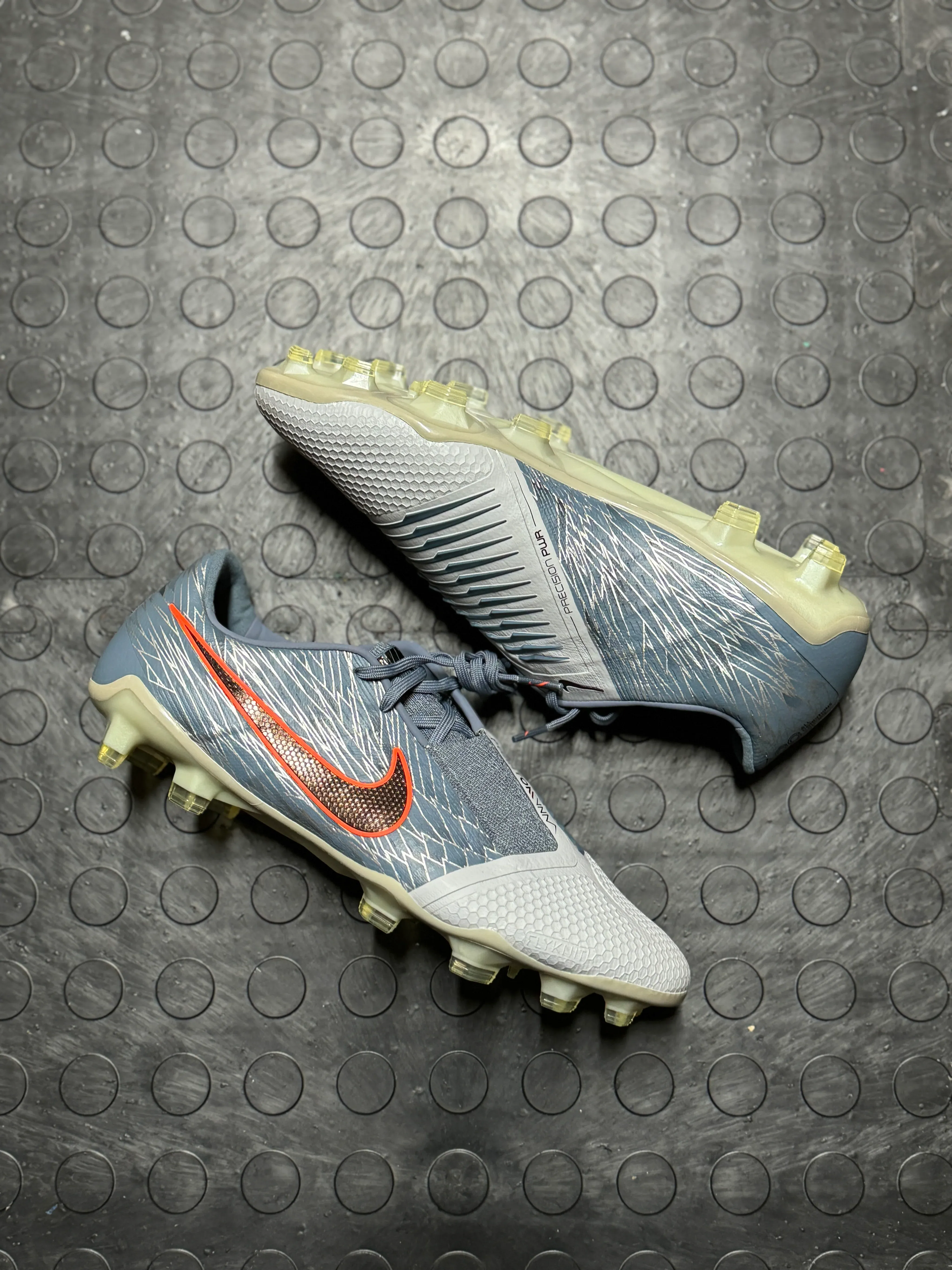 Nike Phantom Venom Elite FG