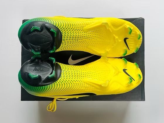 NIKE iD Mercurial Vapor 360 FG Heritage 2006