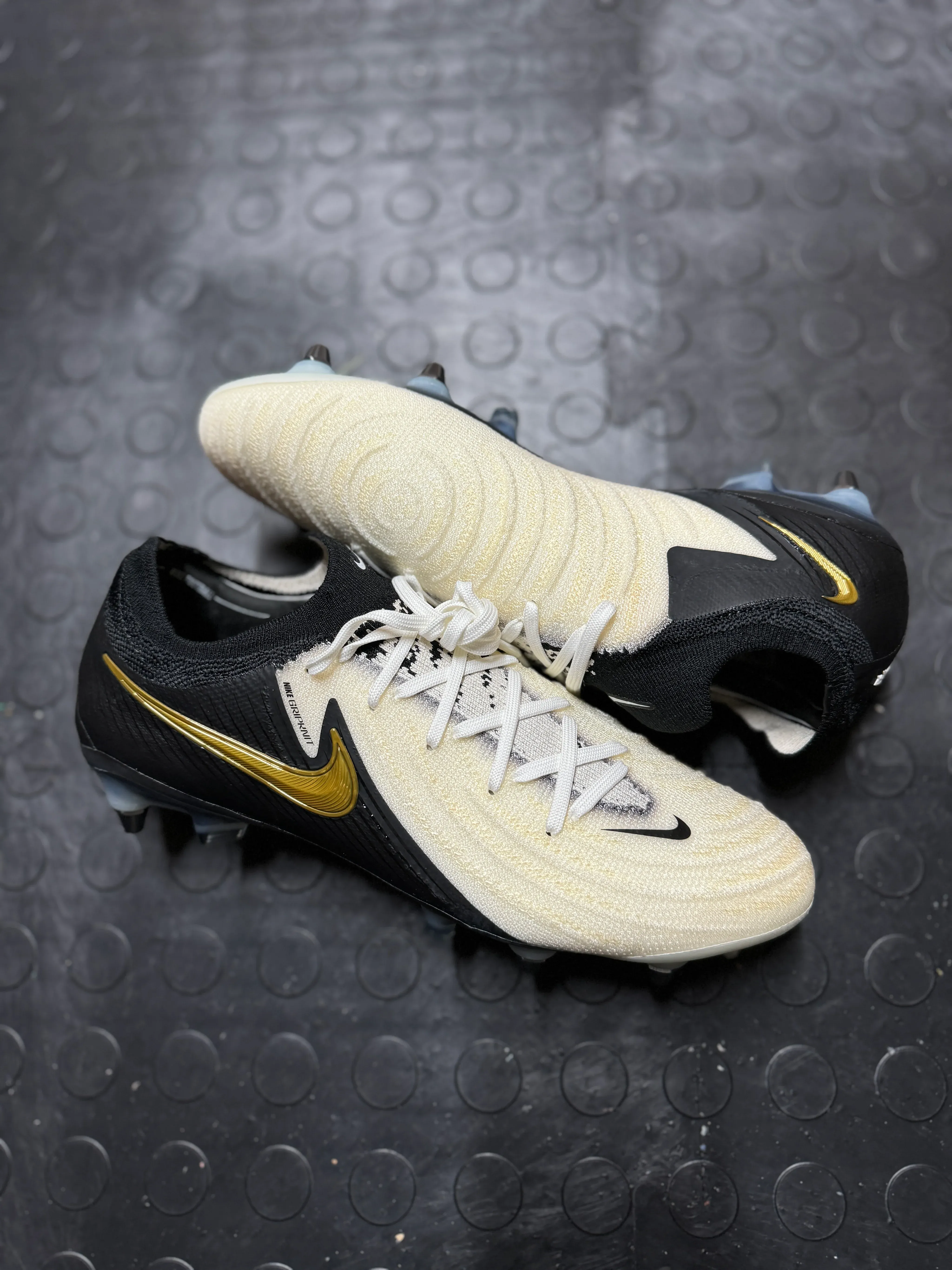 Nike Phantom GX 2 Elite SG-Pro