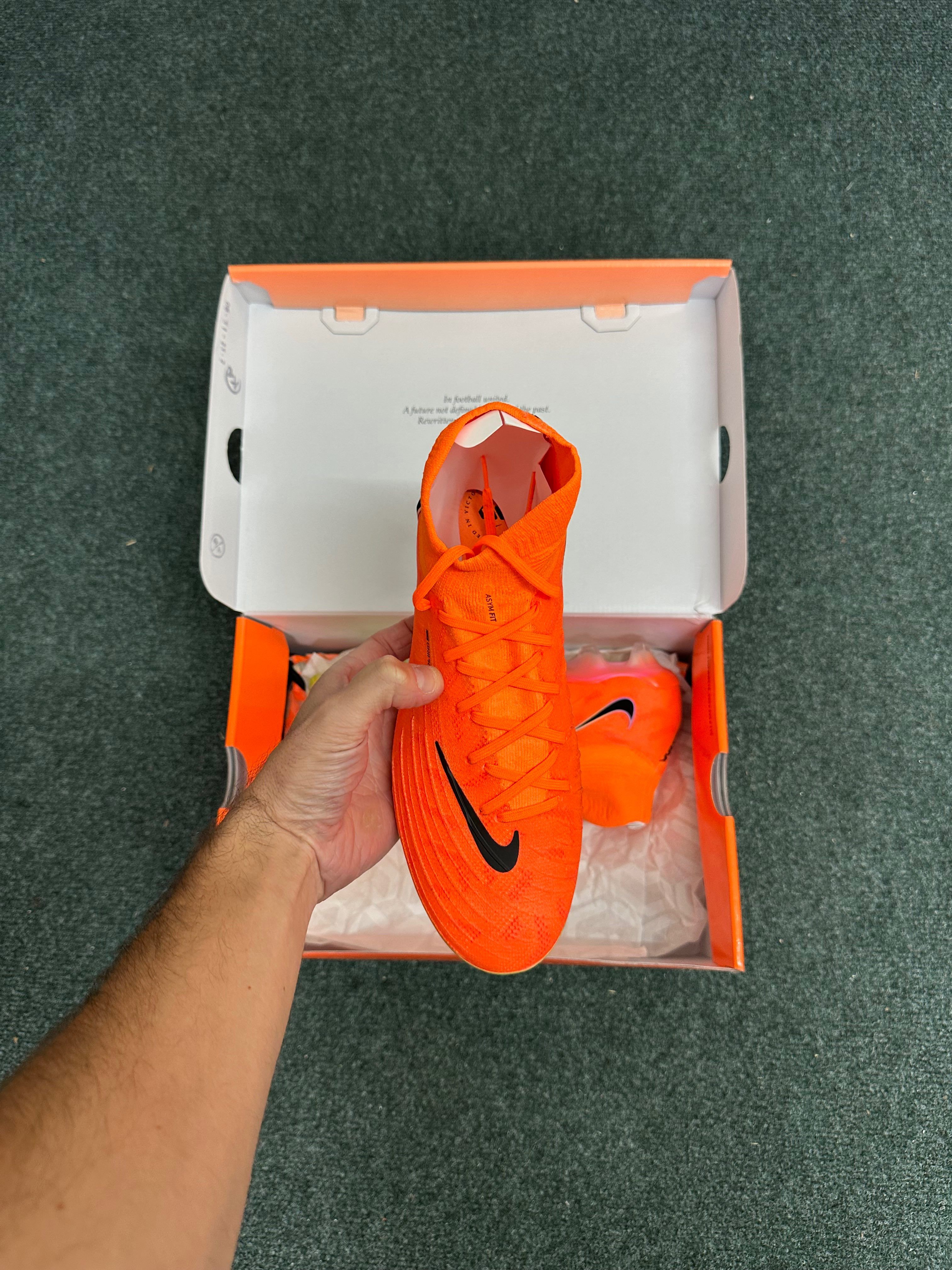 Nike Phantom Luna Elite NU FG