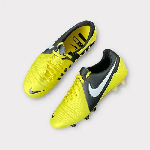 Nike CTR360 Maestri Remake FG