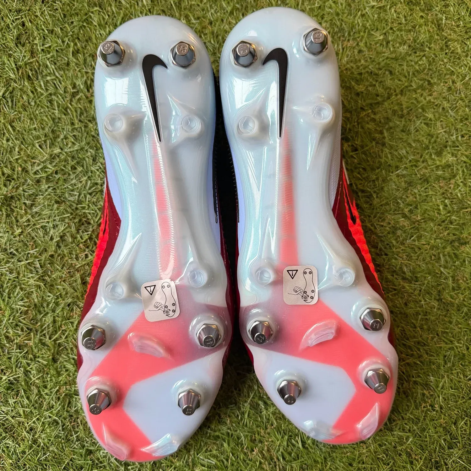 Nike Phantom 6 Elite SG-Pro