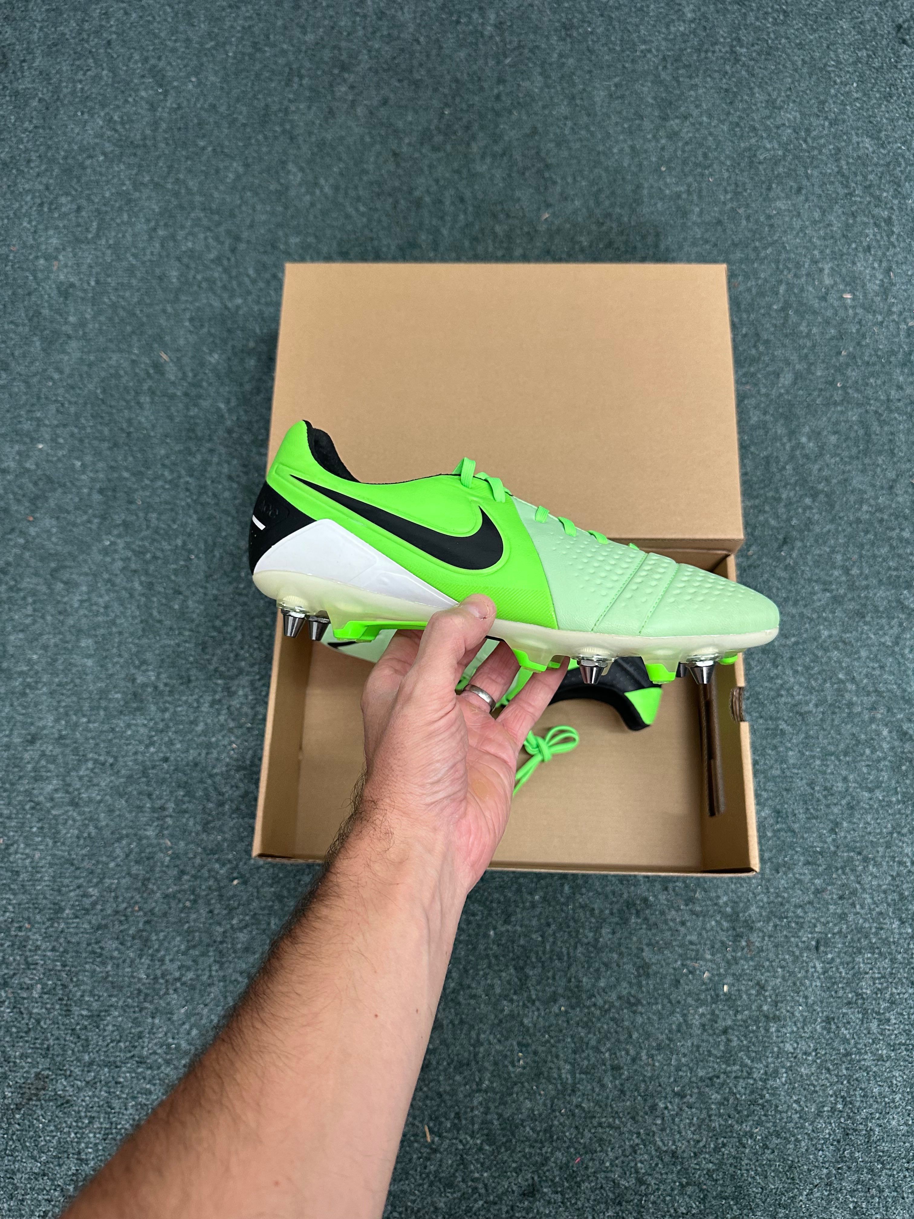 Nike CTR360 Maestri III SG