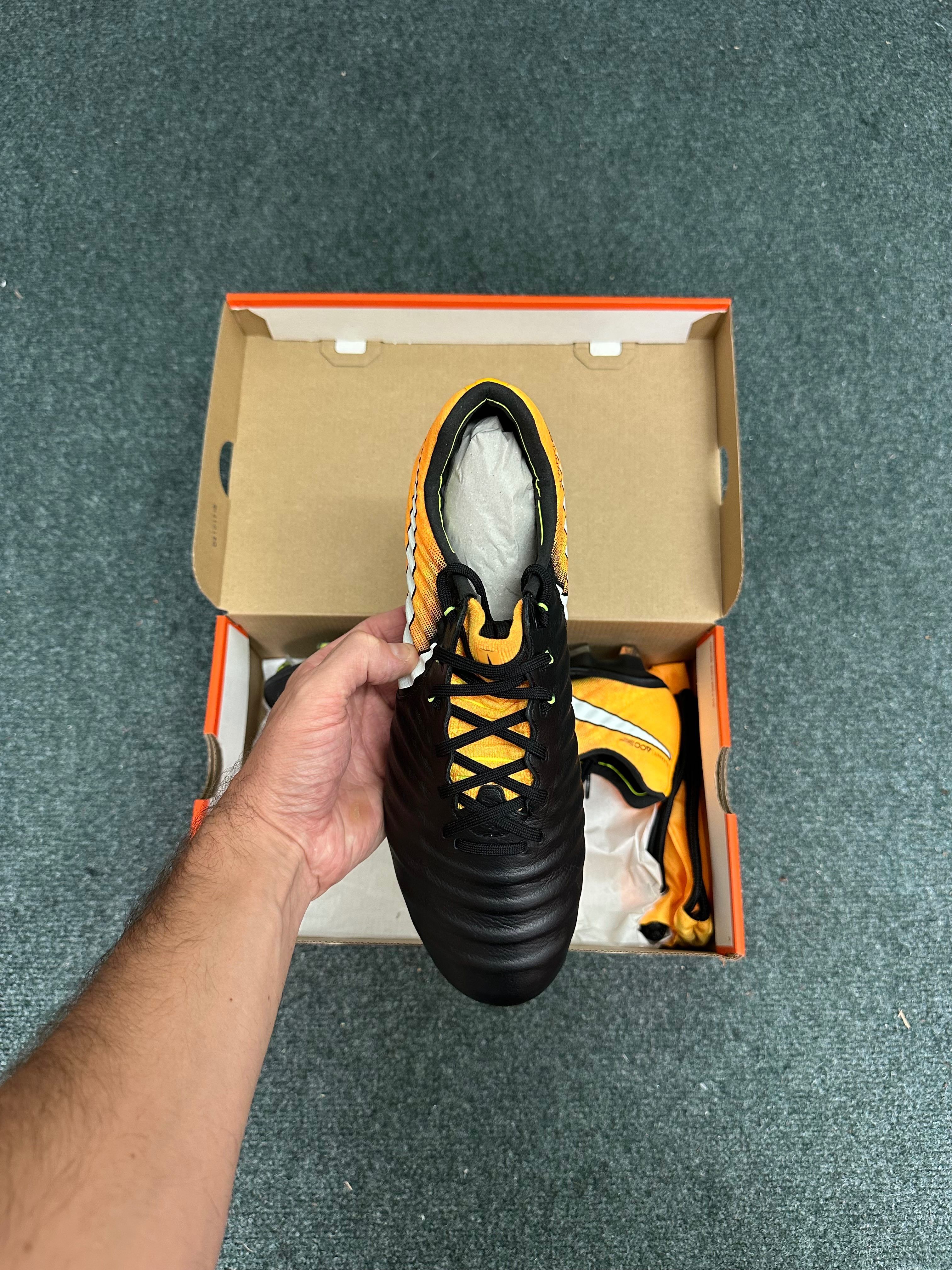 Nike Tiempo Legend VII FG