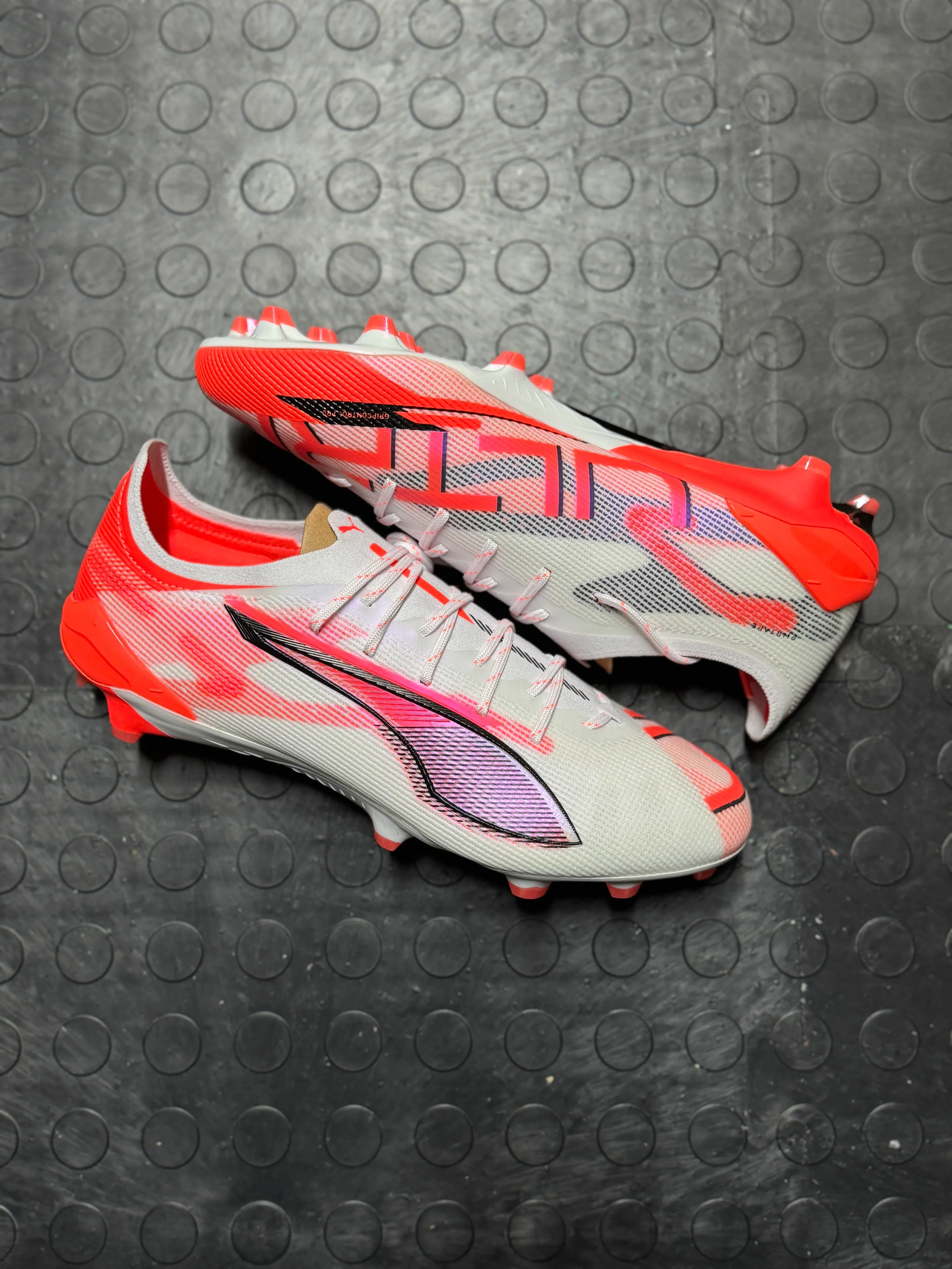 Puma Ultra Ultimate 5 FG
