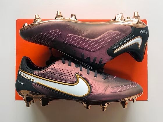 Nike Tiempo Legend IX SG Pro Elite Generation Pack