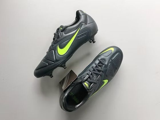 Nike CTR360 Maestri II SG