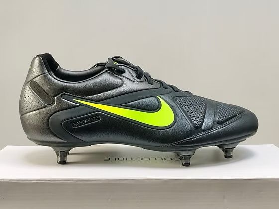 Nike CTR360 Maestri II SG