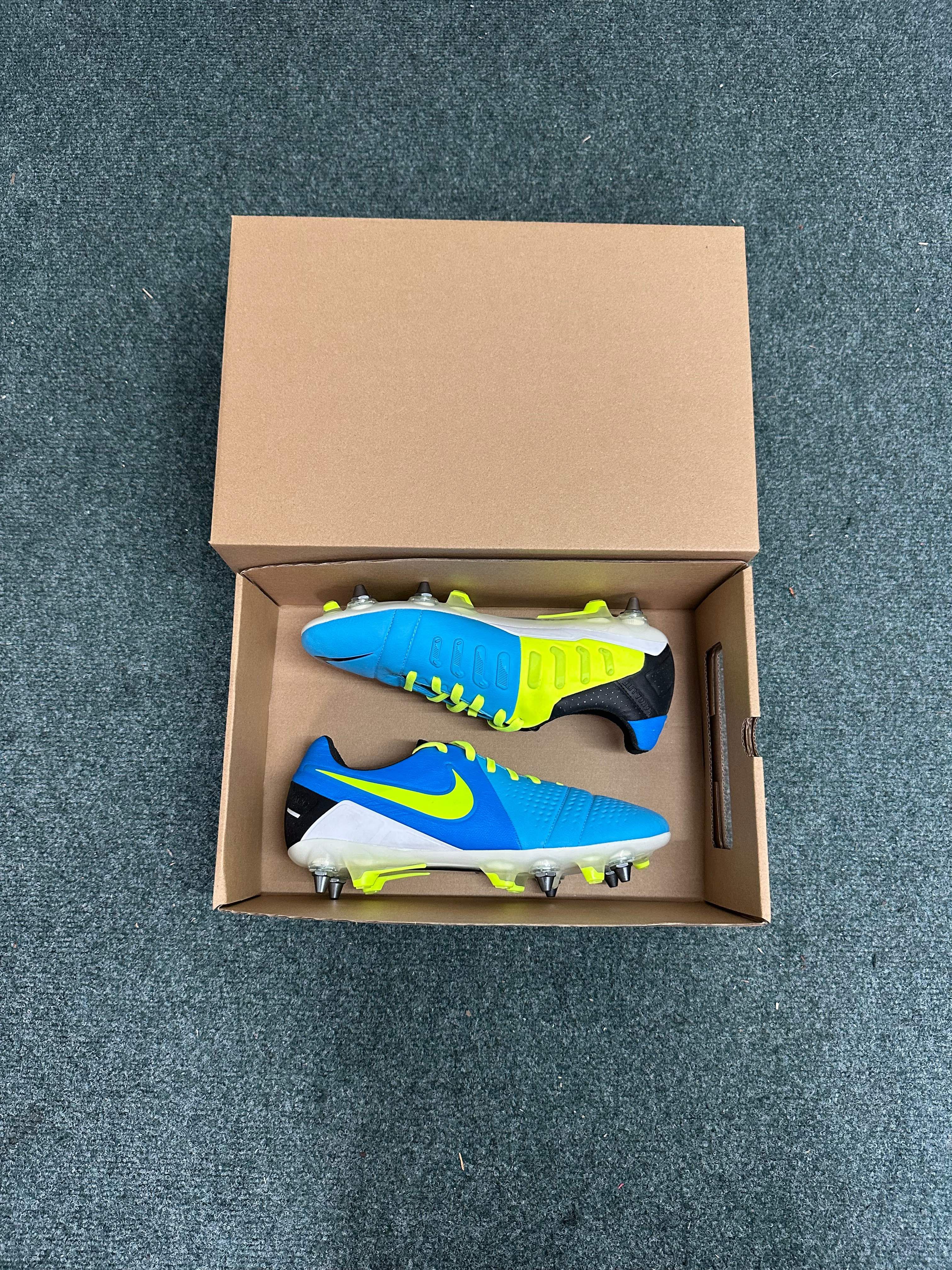 Nike CTR360 Maestri III SG