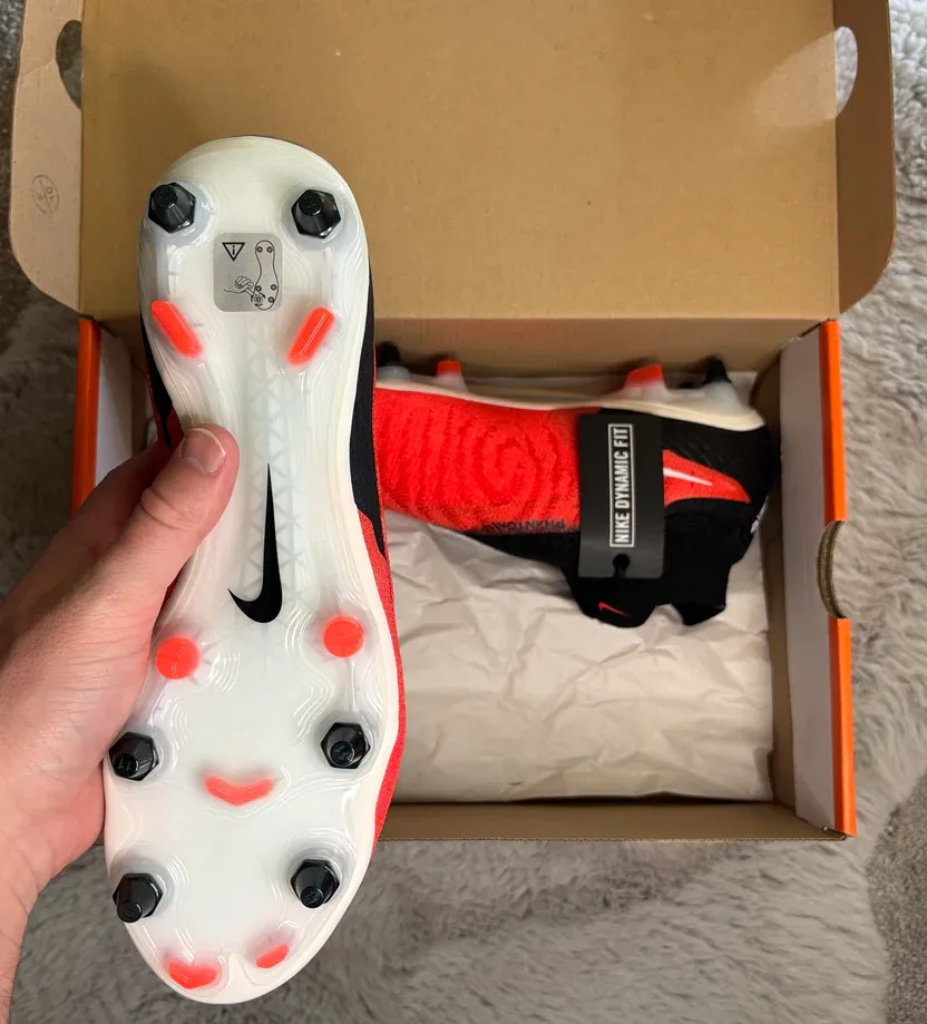 Nike Phantom GX Elite DF SG-Pro P