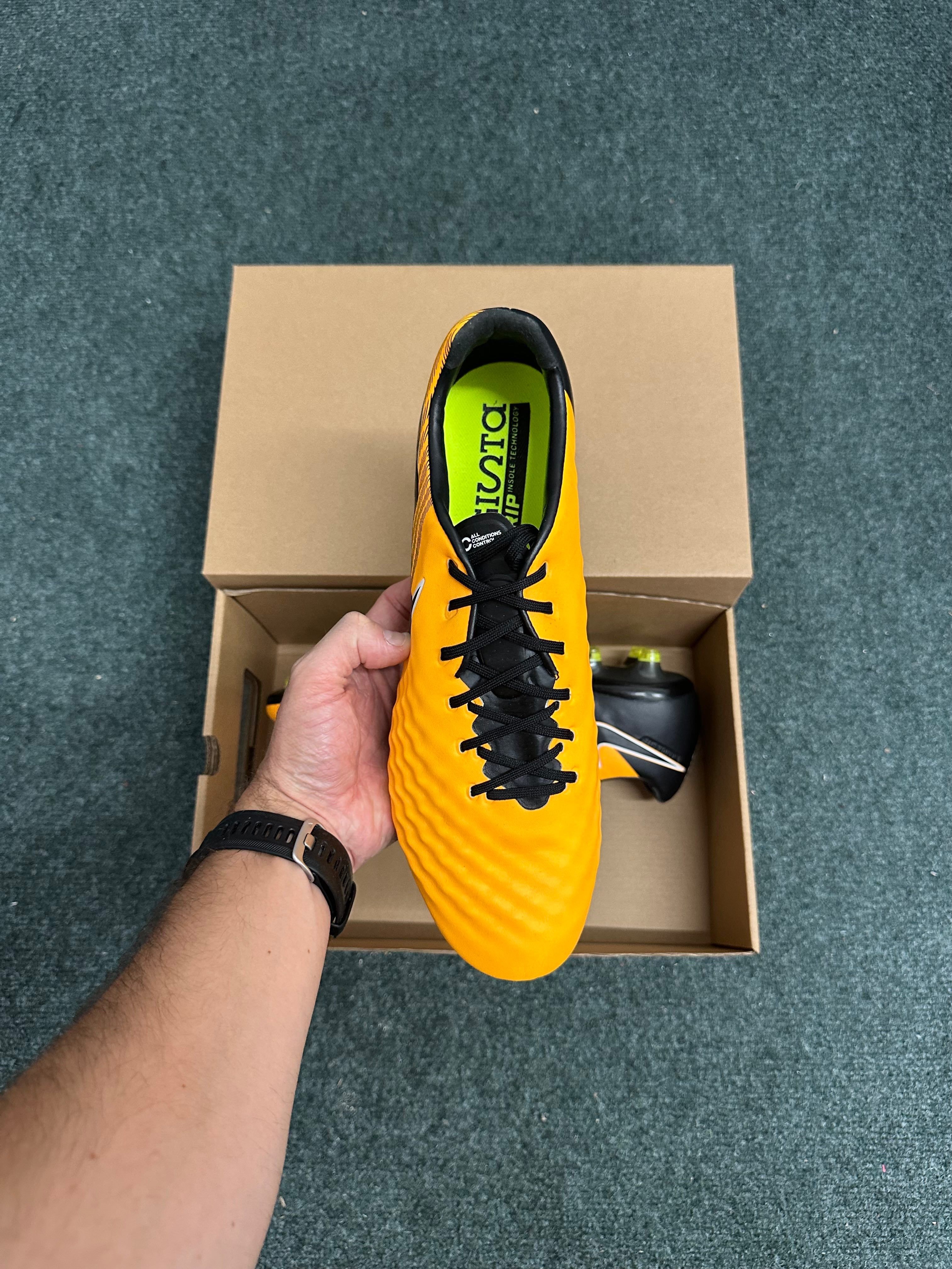 Nike Magista Opus II FG