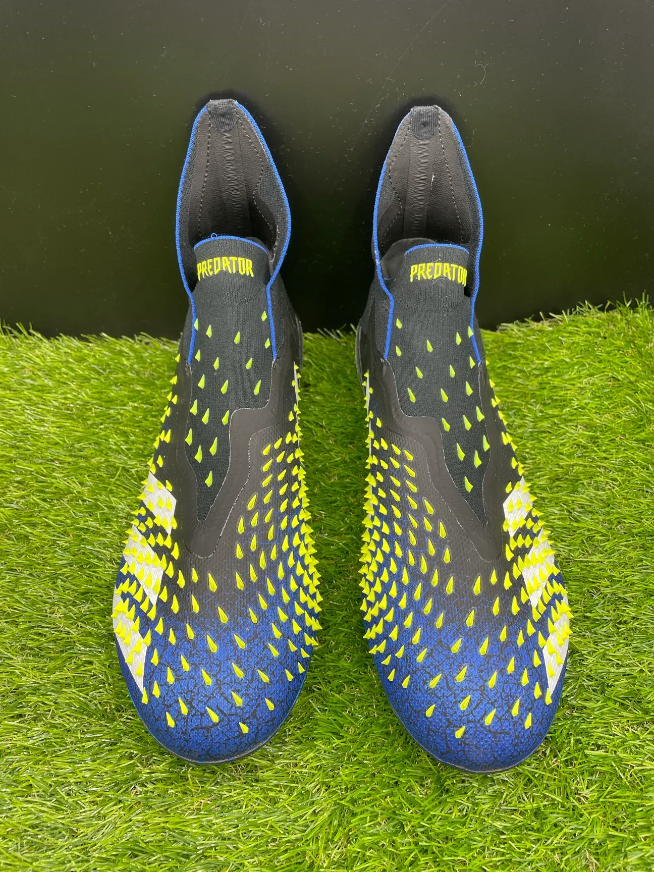 Adidas Predator Freak+ SG