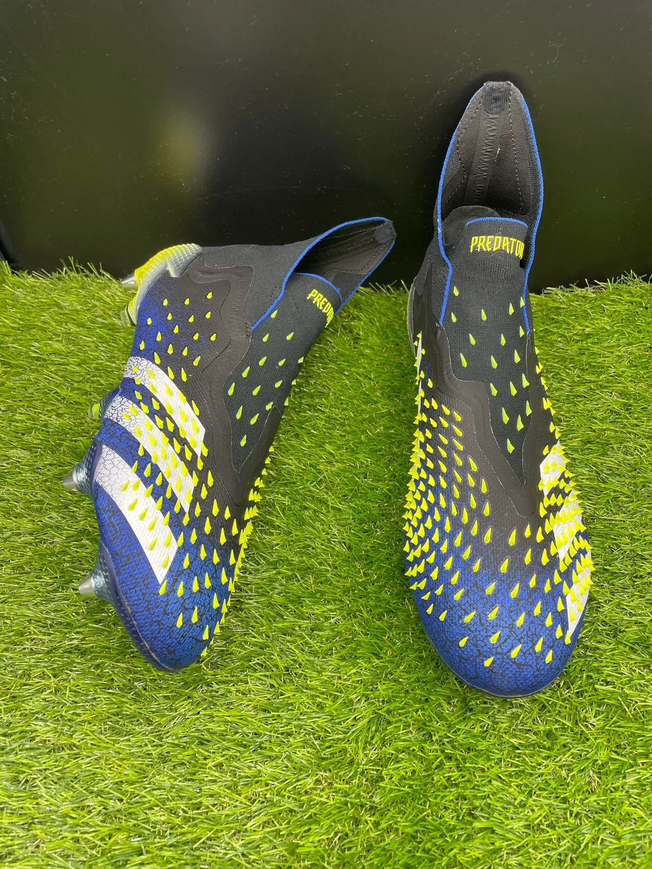 Adidas Predator Freak+ SG