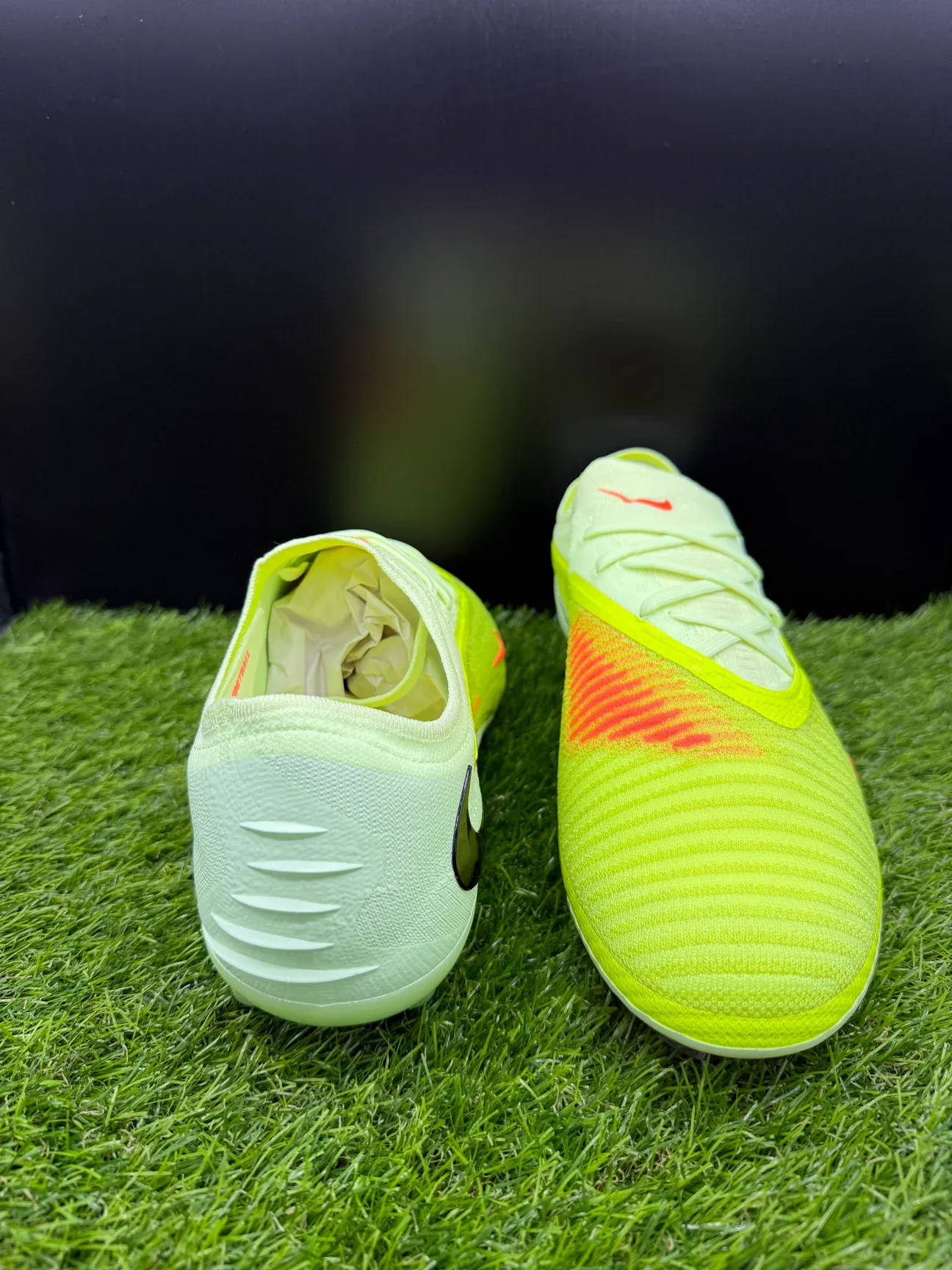 Nike Phantom 6 Low Elite SG-Pro