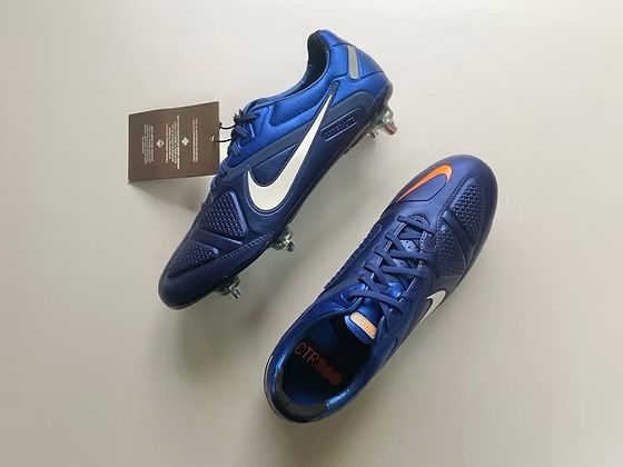 Nike CTR360 Maestri II SG Carbon Fibre