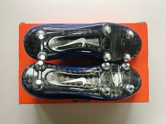 Nike CTR360 Maestri II SG Carbon Fibre