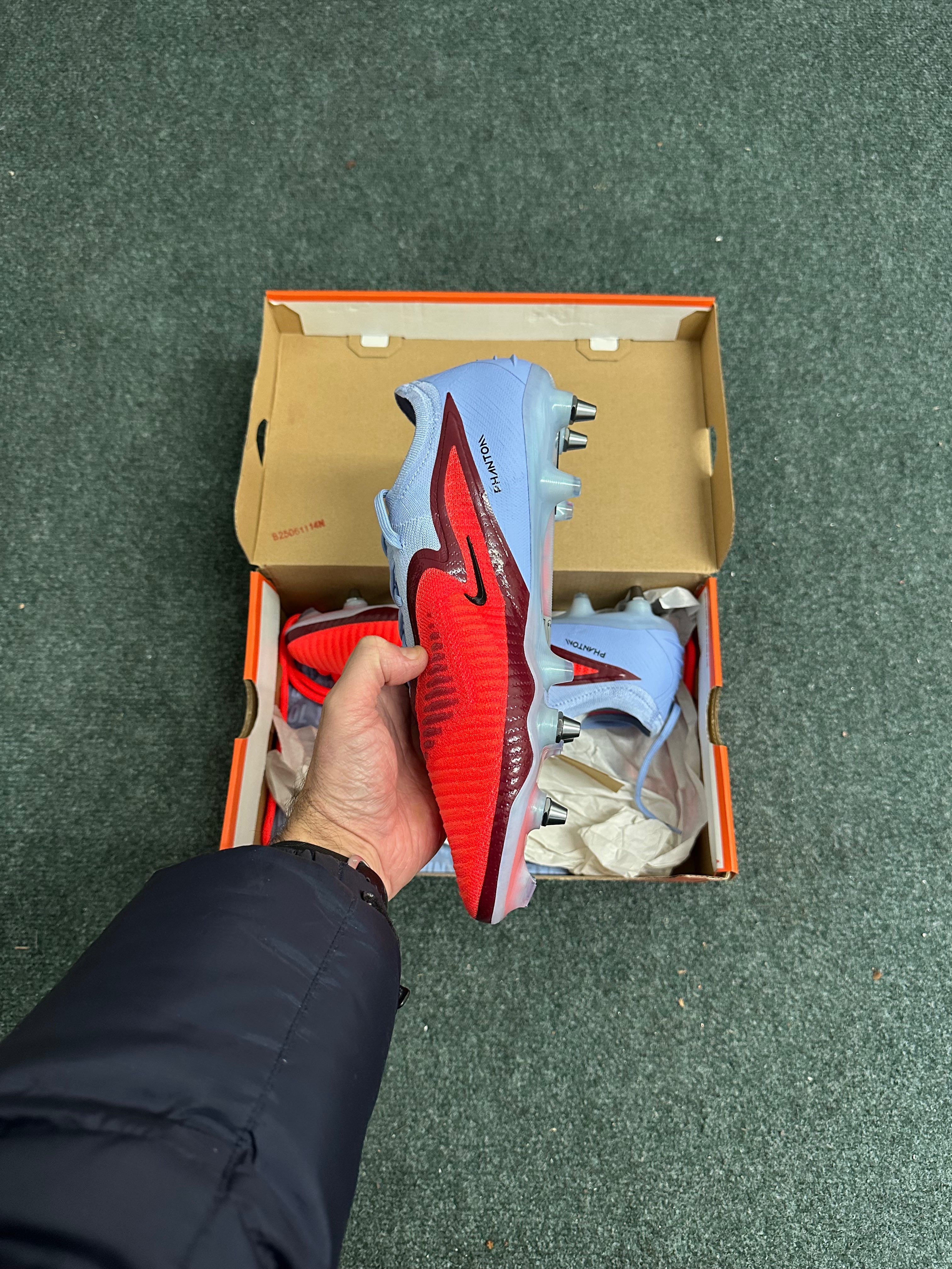 Nike Phantom 6 Low Elite SG Player Edition 