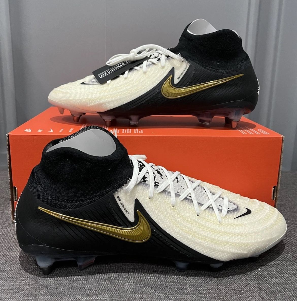 Nike Phantom Luna II Elite SG-Pro Player Edition