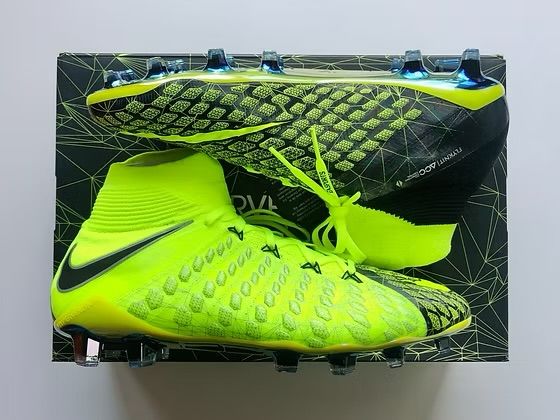 Nike Hypervenom Phantom III DF SE FG X EA Sports
