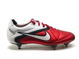 Nike CTR360 Maestri II SG